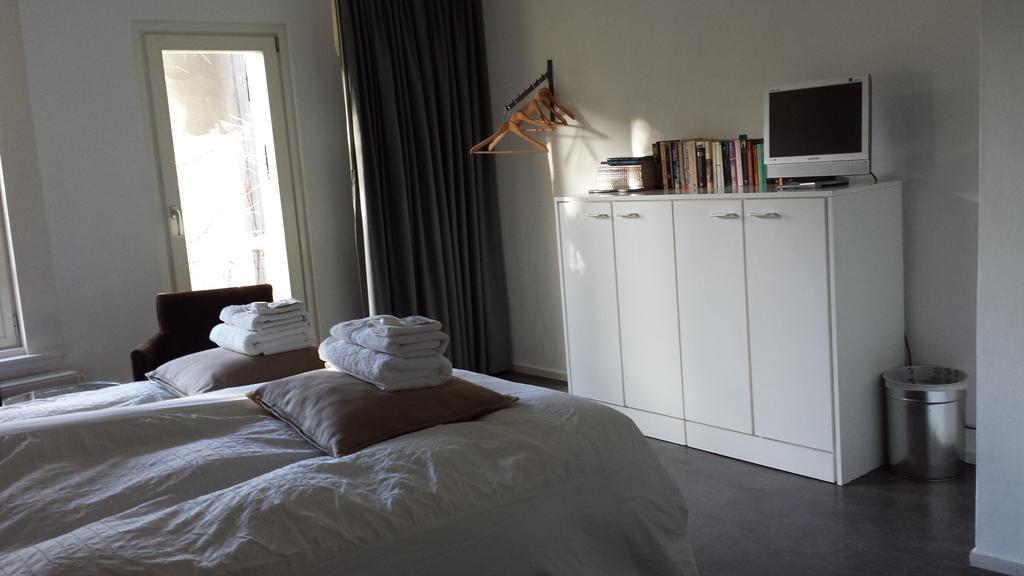 Bed & Breakfast Westviolet Bed & Breakfast Amsterdam Room photo